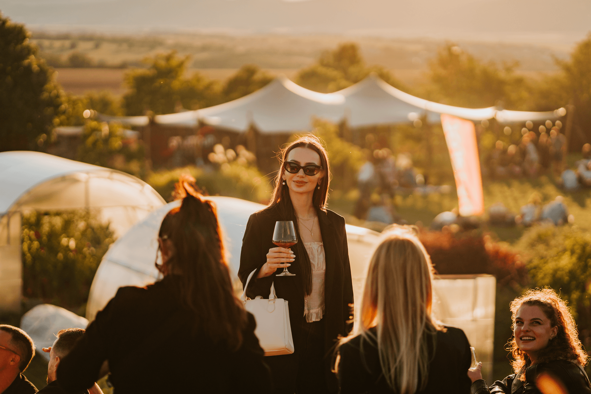 Vlci a ruže – festival prírodných vín – 5.9.2026 – Obrázok 2
